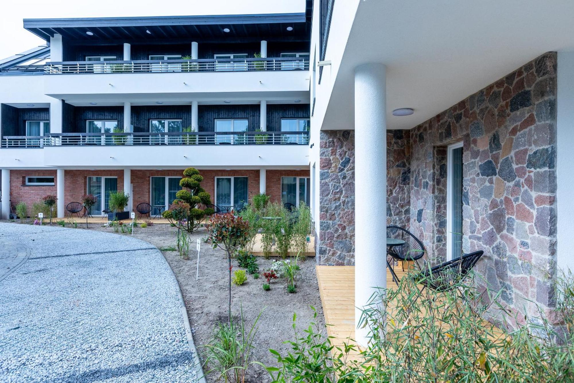 Apartamenty Przy Plazy Z Basenem Z Podgrzewana Woda I Mini Spa - Osrodek Kolonijno-Wczasowy Mewa Нєхоже Екстер'єр фото