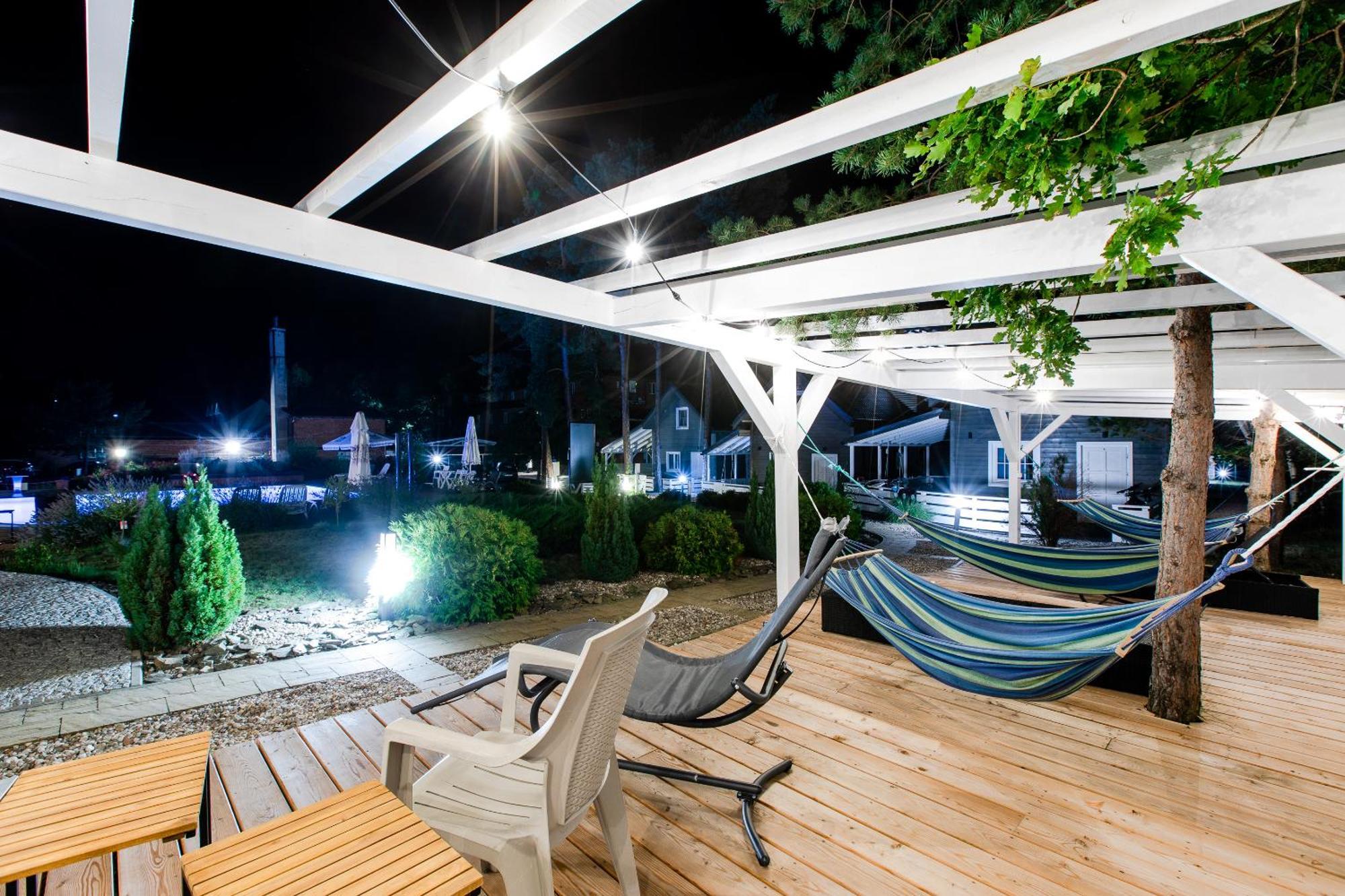 Apartamenty Przy Plazy Z Basenem Z Podgrzewana Woda I Mini Spa - Osrodek Kolonijno-Wczasowy Mewa Нєхоже Екстер'єр фото